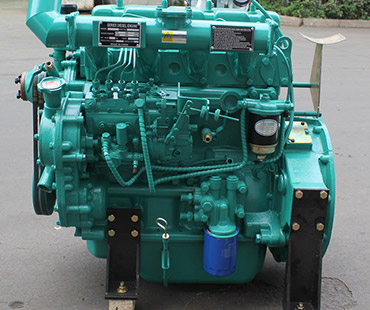 陆用柴油机R4105IZLD 65KW